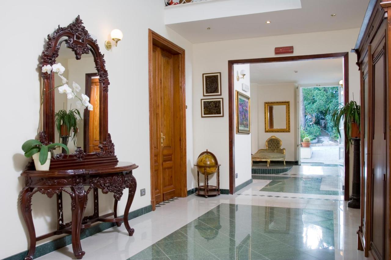 Hotel Hieracon Carloforte  Esterno foto