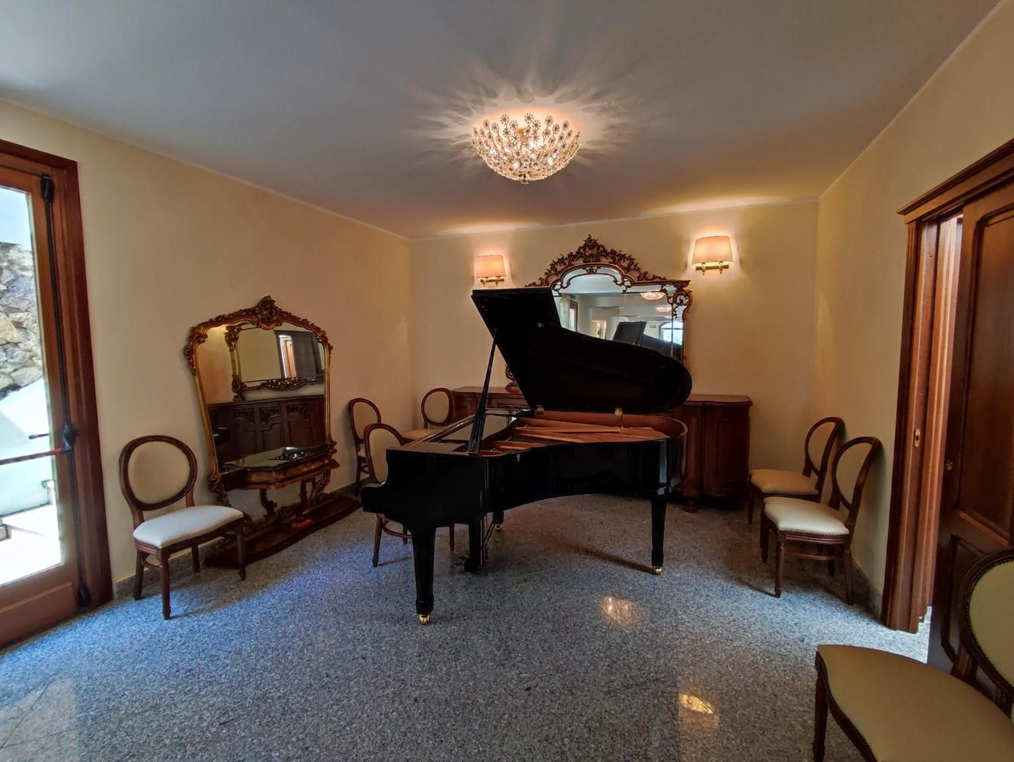 Hotel Hieracon Carloforte  Esterno foto